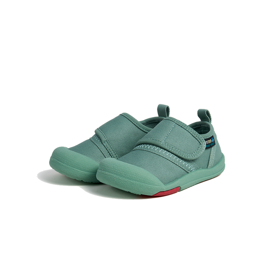 Sensori™ StrideEase Canvas Sneakers