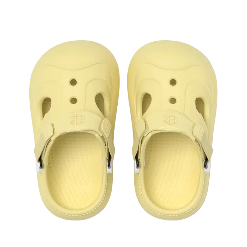 Sensori™ Retro Voyager Sandals