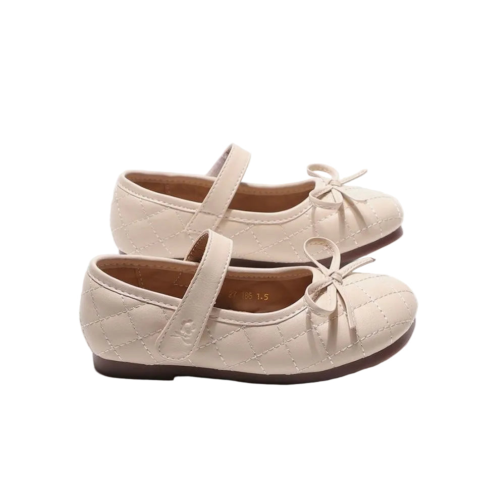 Sensori™ Belle Quilted Sandals