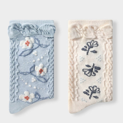 Sensori™ MeadowLace Textured Crew Socks