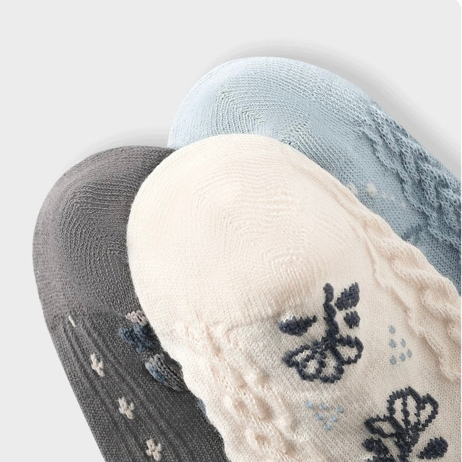 Sensori™ MeadowLace Textured Crew Socks
