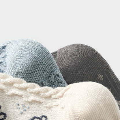 Sensori™ MeadowLace Textured Crew Socks