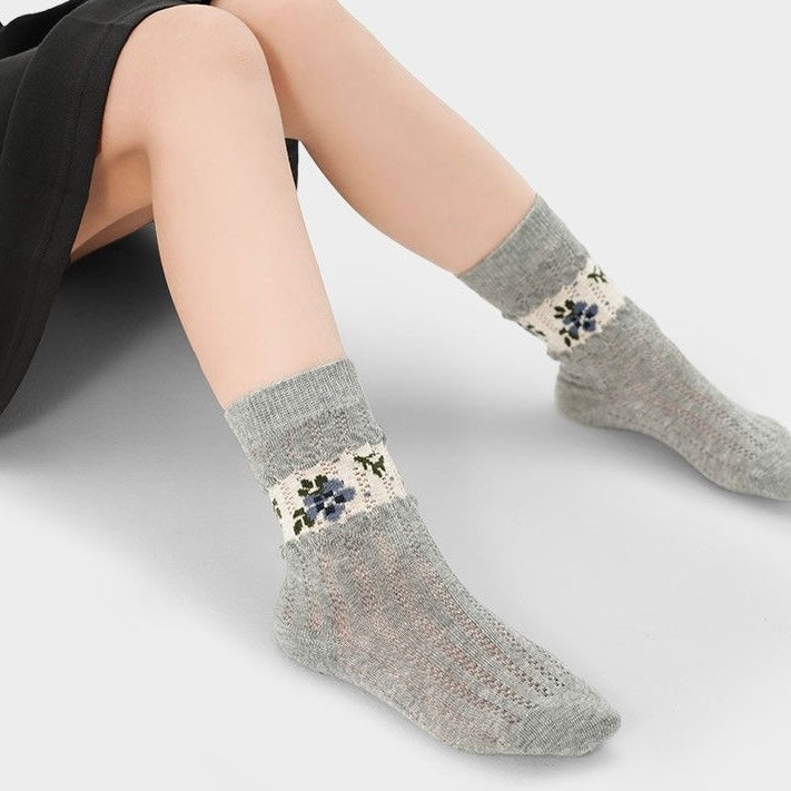 Sensori™ Vintage Florals & Bows Socks