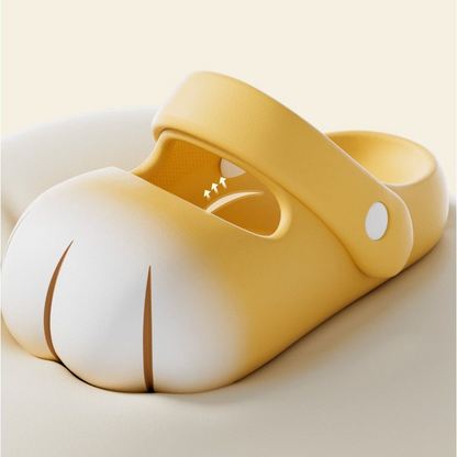 Sensori™ Cat Paw Splash Sandals