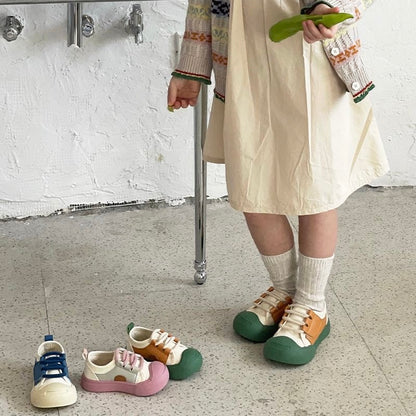 Sensori™ Classic Canvas Sneakers