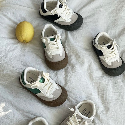 Sensori™ Retro Suede Sneakers