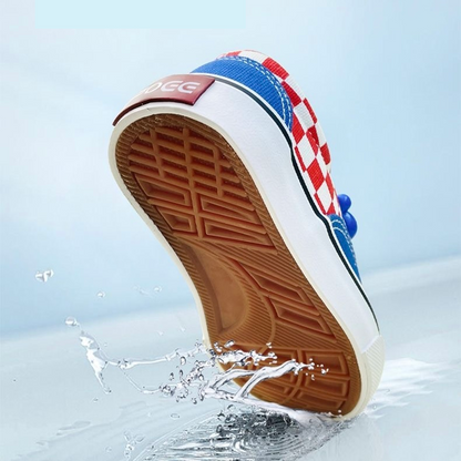 Sensori™ Retro Doodle Checkerboard Sneakers