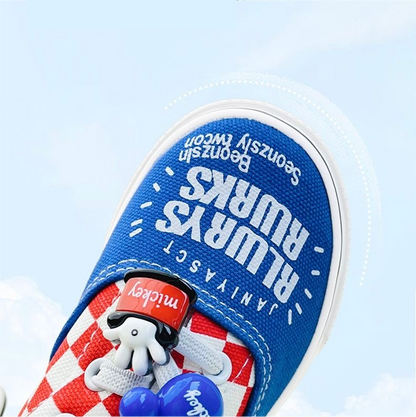 Sensori™ Retro Doodle Checkerboard Sneakers