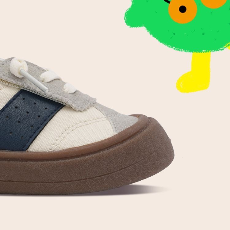 Sensori™ Classic Toddler Barefoot Sneakers