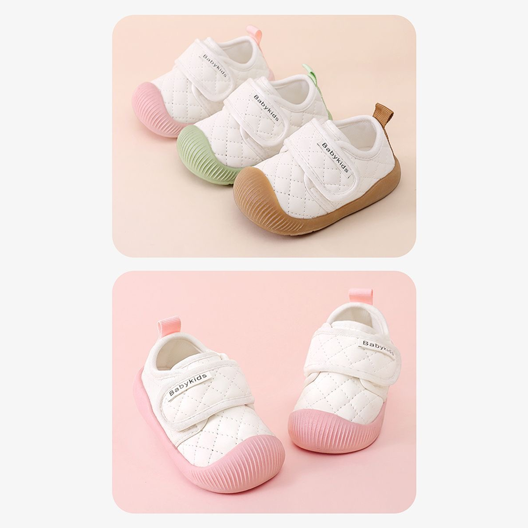 Sensori™ Quilt Barefoot First-Walker Sneakers