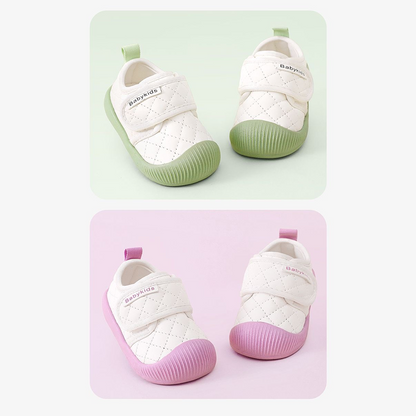 Sensori™ Quilt Barefoot First-Walker Sneakers